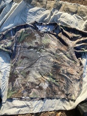 Game winner realtree S/S all cotton tee distressed XL